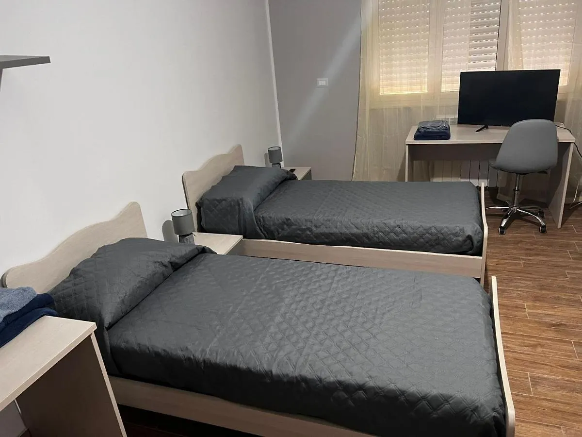 Damilhouse 6 Apartment Messina