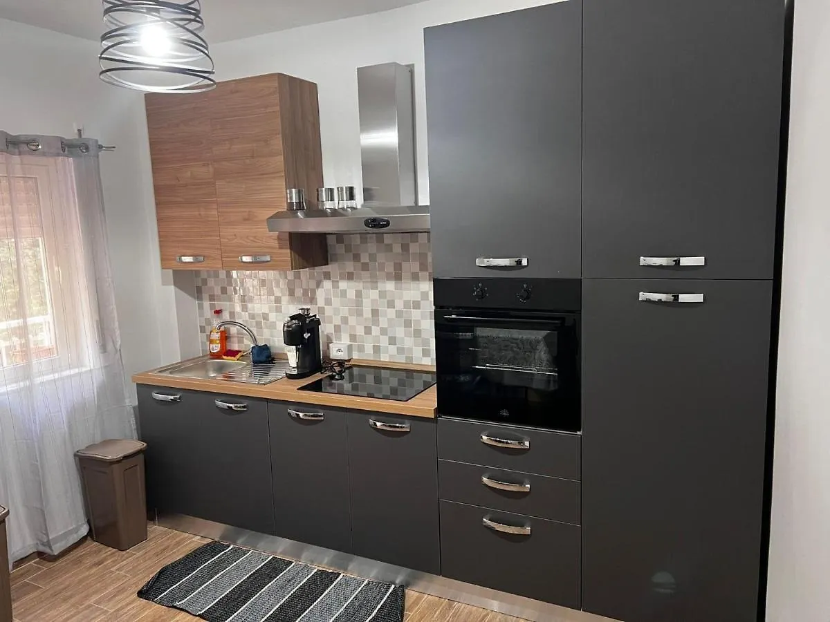 Damilhouse 6 Apartment Messina